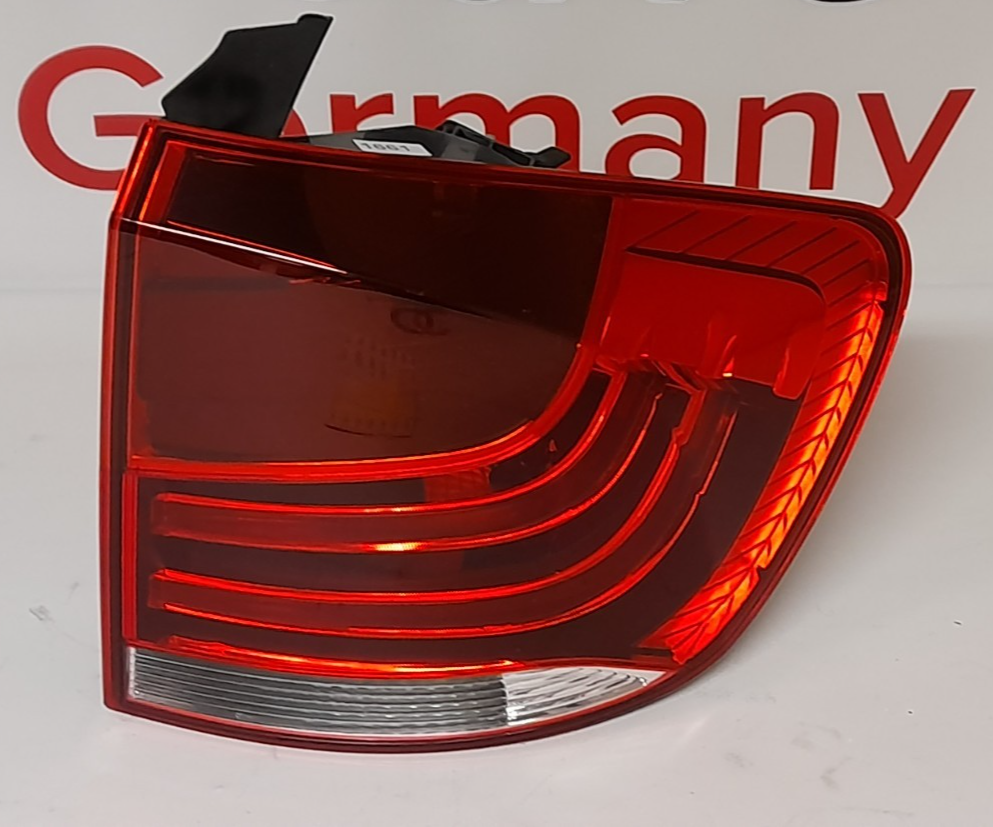 Original BMW X1 E84 Heckleuchte LED rechts 63212990110 Seitenwand rear light