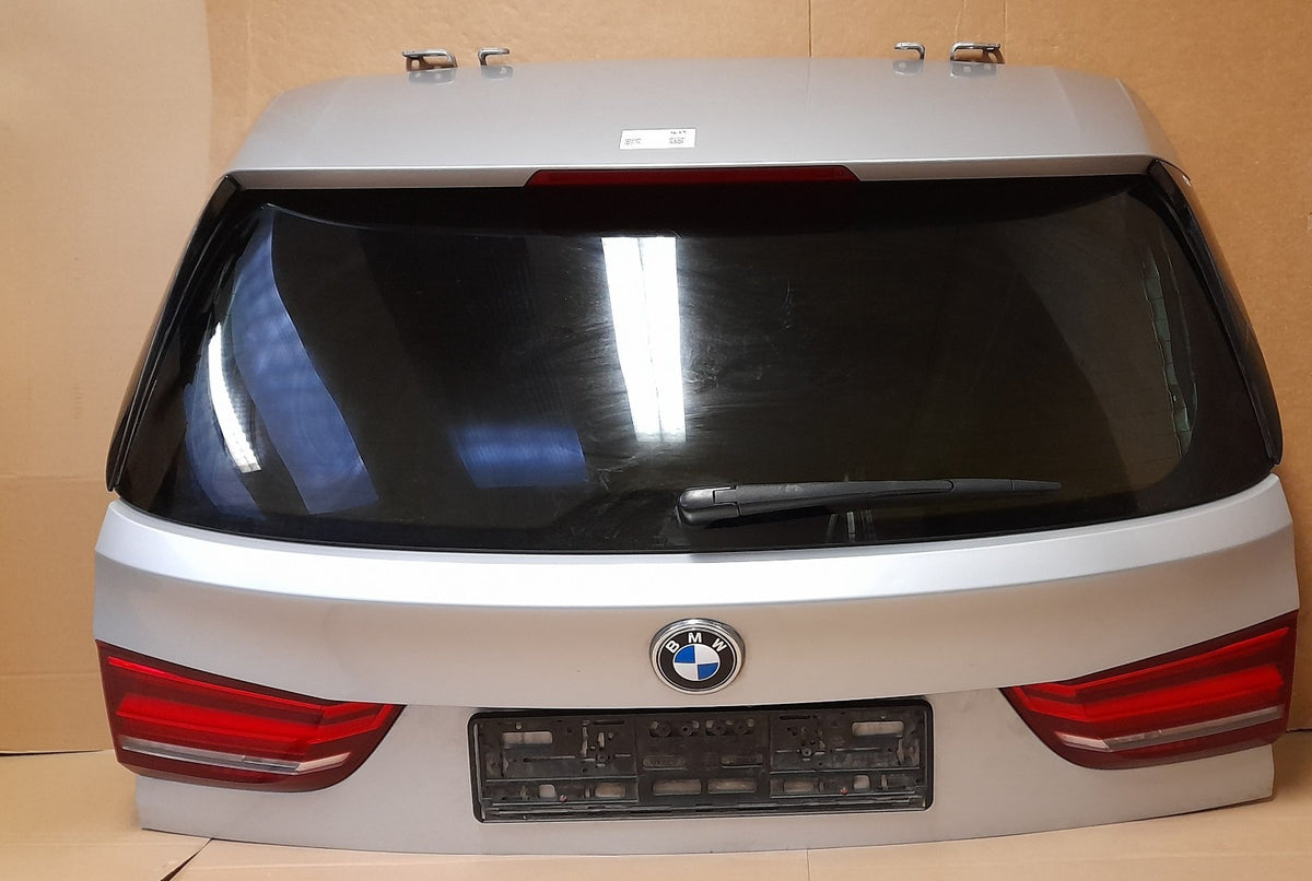 Original BMW X5 F15 X5 M F85 Heckklappe mit Kamera 7378121, silber metallic