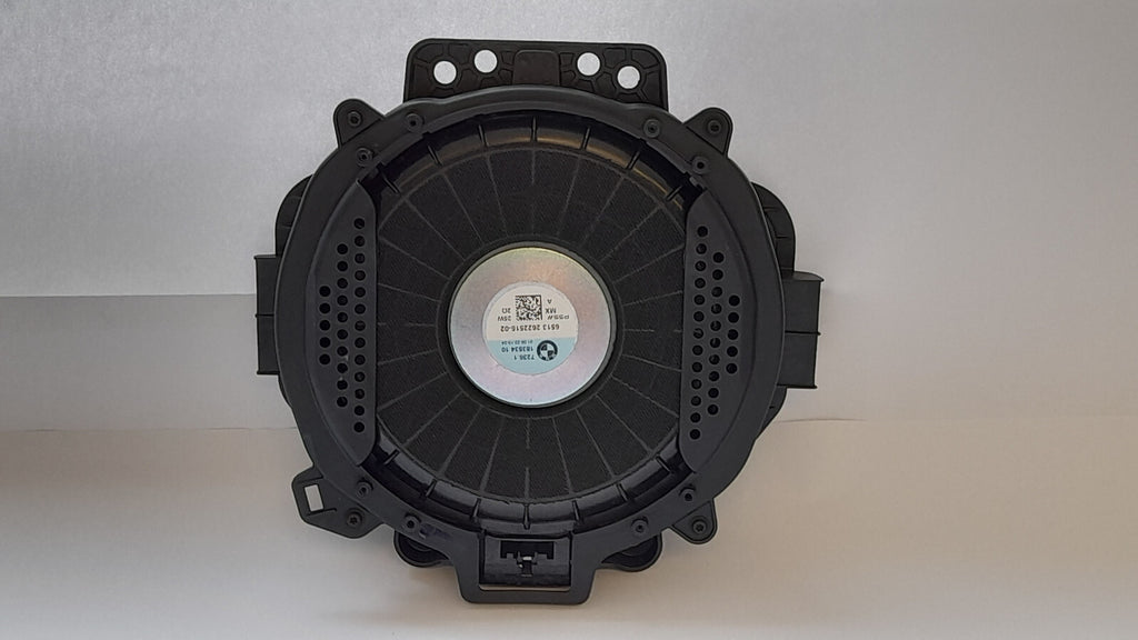 Original BMW X5 G05 X6 G06 Subwoofer Lautsprecher vorne 65132622515