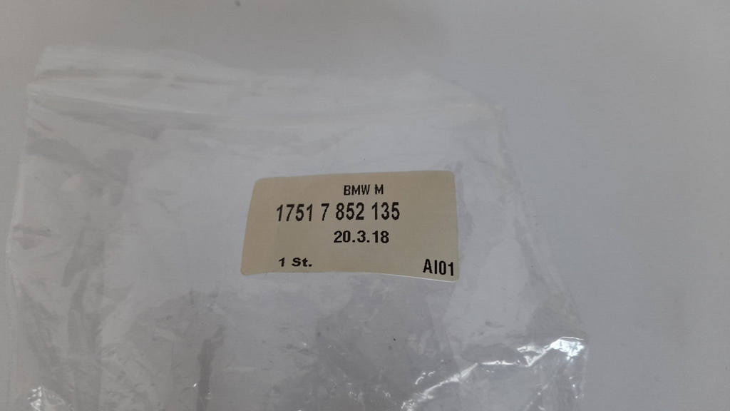 Original BMW M5 F90 17517852135 - Abstützung Ladeluftkühler links