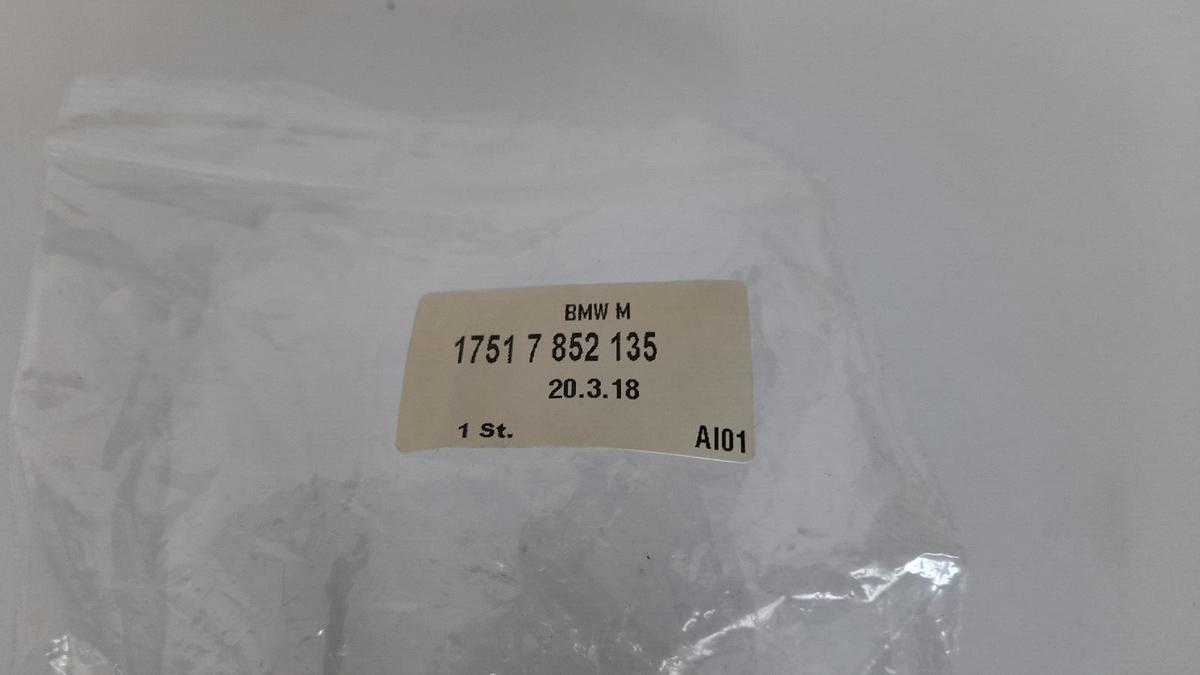 Original BMW M5 F90 17517852135 - Abstützung Ladeluftkühler links