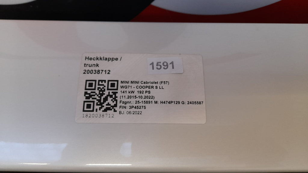 Original MINI Cabrio F57 Heckklappe mit Kamera Nanuq White 41007360368