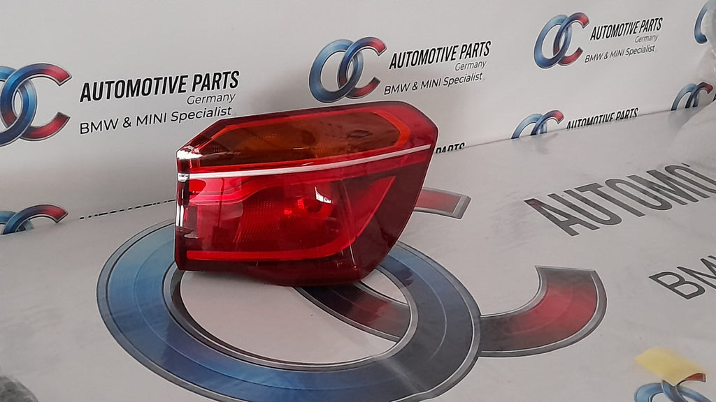 Original BMW X1 F48 Heckleuchte LED rechts Seitenwand 63217488542