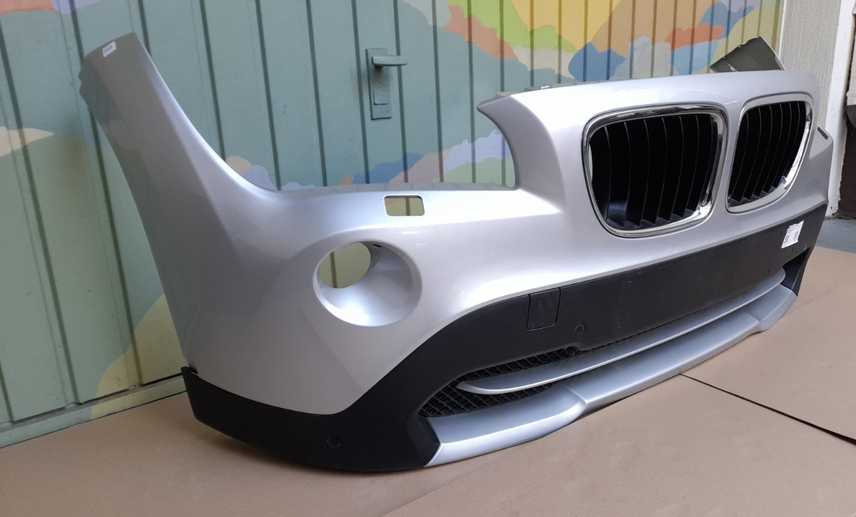 Original BMW X1 E84 Stoßstange vorne 51118039479 Titan Silber front bumper