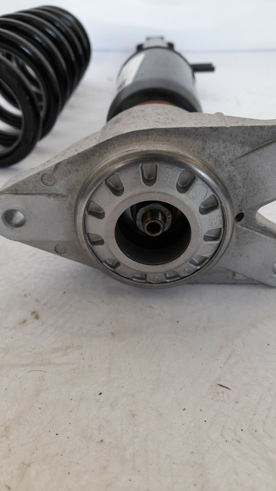 Original BMW 3er G20 G21 Federbein Stoßdämpfer hinten 6889267 shock absorber