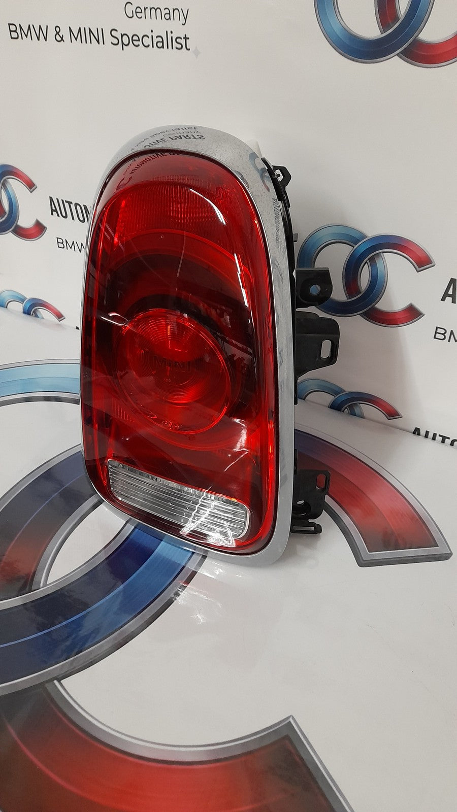 Original MINI Countryman F60 Heckleuchte LED links 63219477159 US Modell
