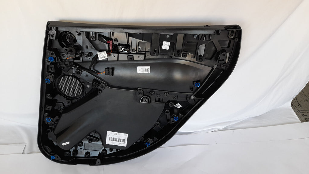 Original BMW 2er Active Tourer U06 Türverkleidung hinten links Harman Kardon