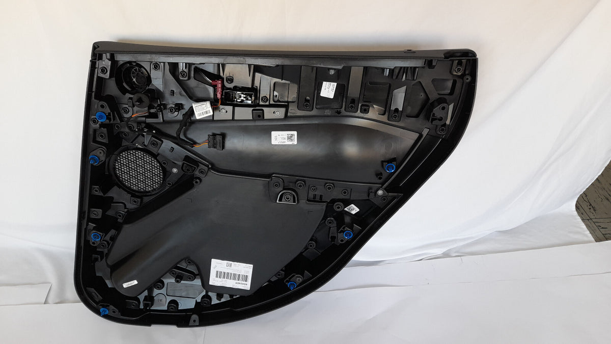 Original BMW 2er Active Tourer U06 Türverkleidung hinten links Harman Kardon
