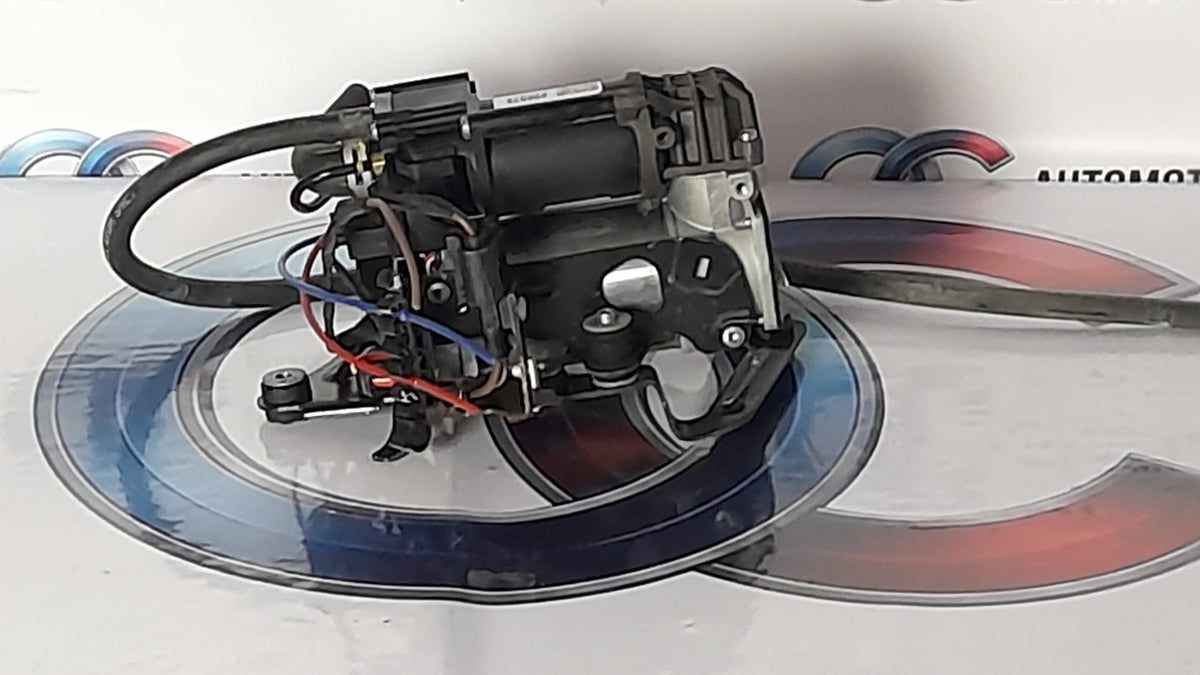 Original BMW 5er G31 6er GT G32 Kompressor Luftfederung 37206886721 WABCO