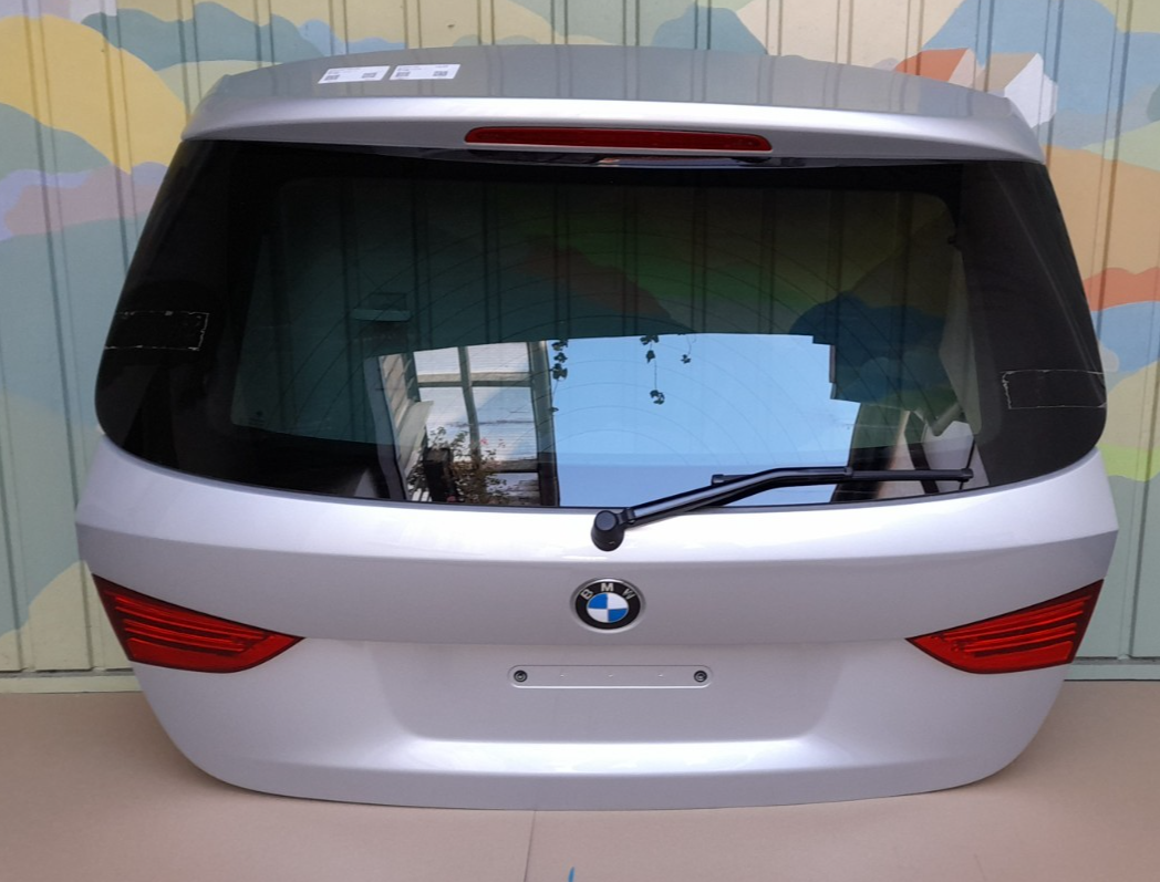 Original BMW X1 E84 Heckklappe 41002993152 Titan Silber mit Kamera trunk lid