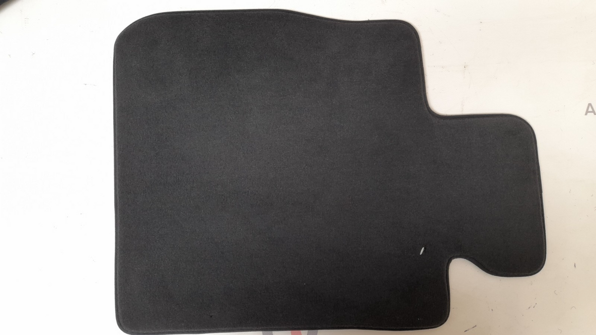 Original BMW 8er G14 G15 Satz Fussmatten 51479462112 Set of floor mats