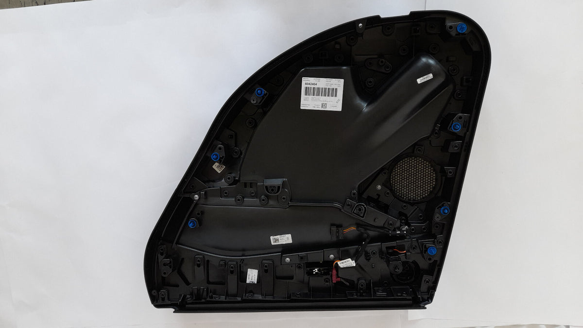 Original BMW 2er Active Tourer U06 Türverkleidung hinten links Harman Kardon