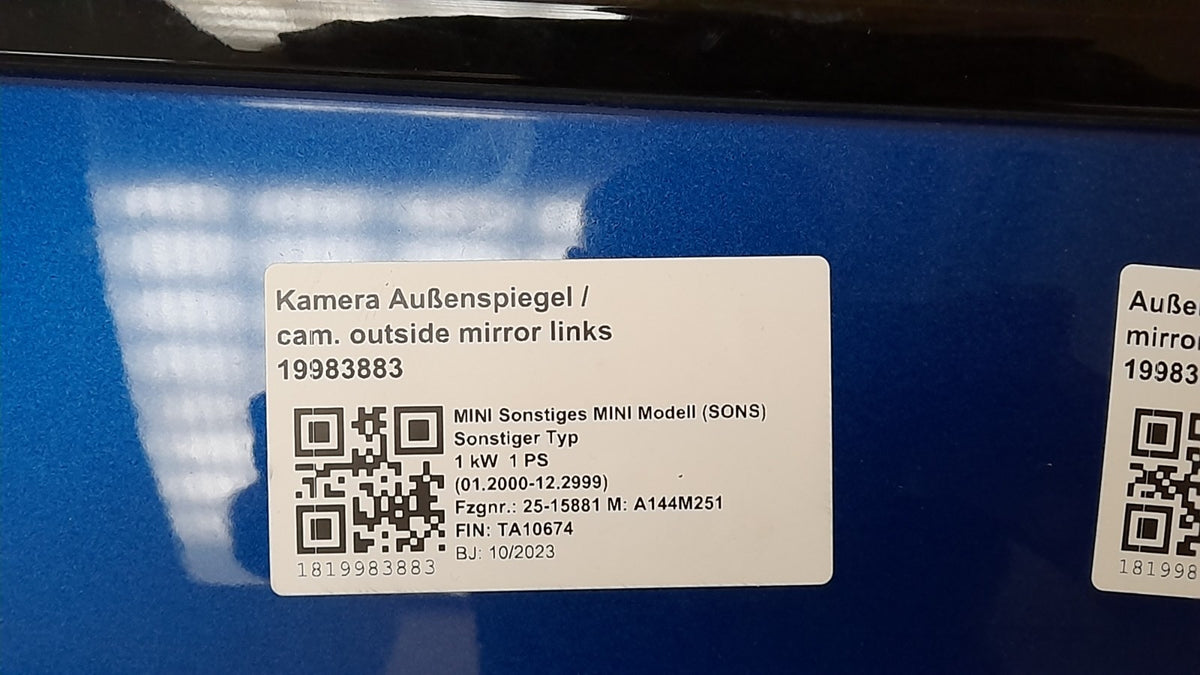 Original MINI Cooper J01 Vordertür links 41009650276 Blazing Blue mit Kamera