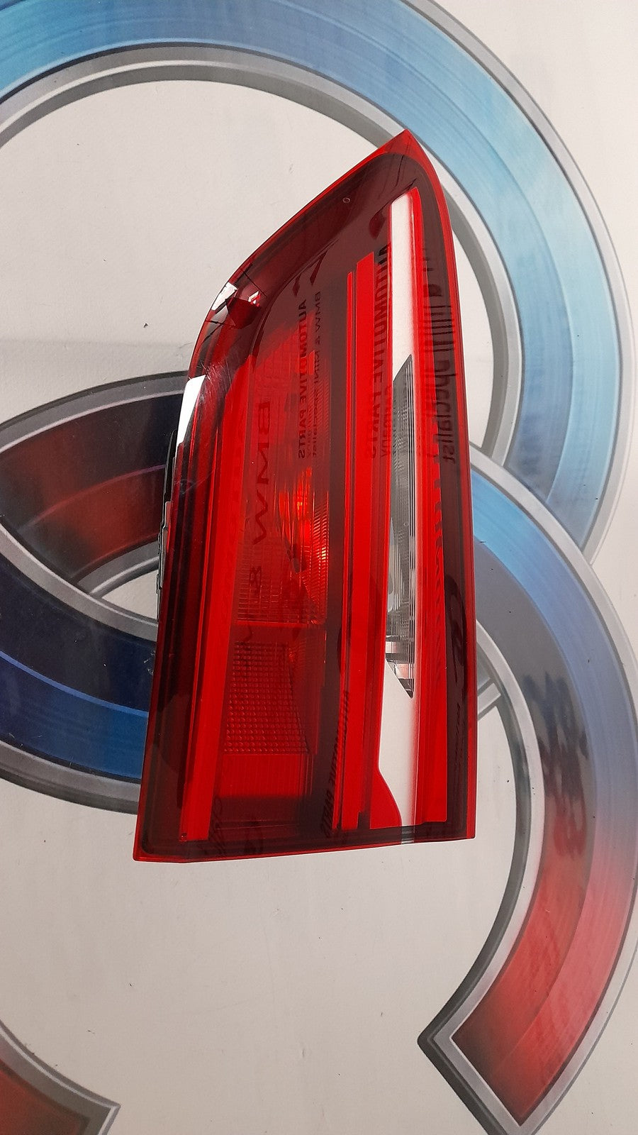 Original BMW X1 F48 63217350696 Heckleuchte LED rechts Heckklappe innen