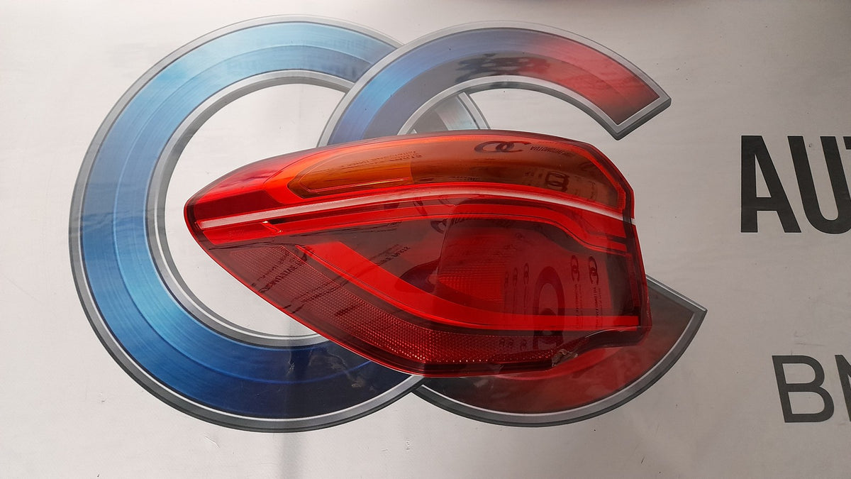 Original BMW X1 F48 Heckleuchte LED links Seitenwand 63217488541