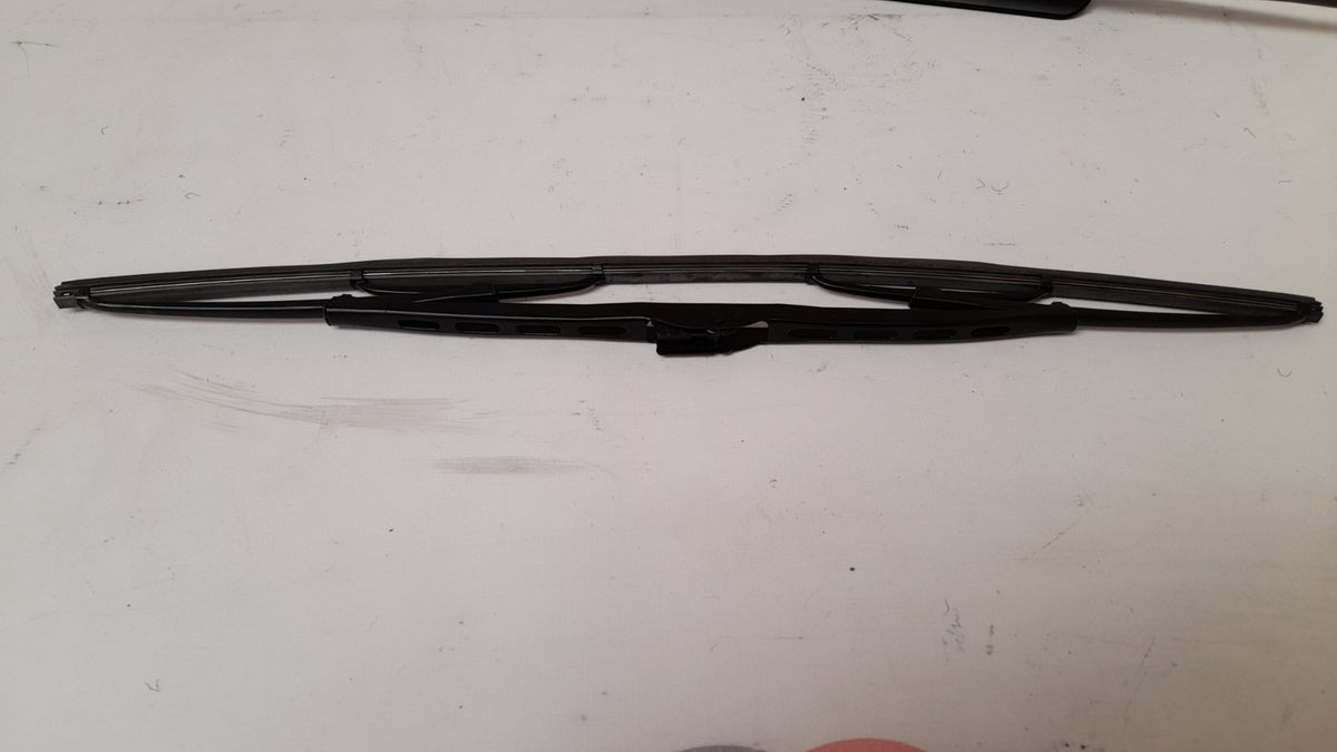 Original BMW E28 Satz Wischerblätter 61619069195 Set of wiper blades
