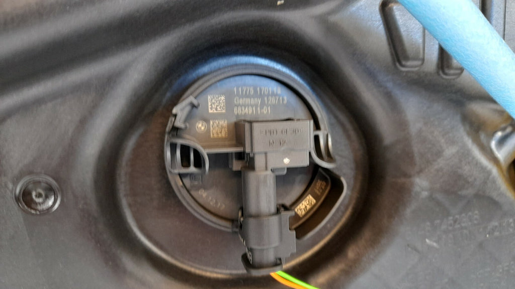 Original BMW Z4 G29 Tür rechts vorne 41008497878 A83 glaciersilber metallic