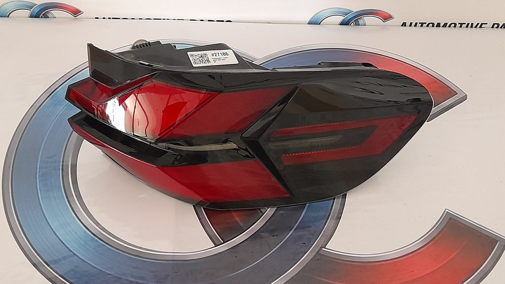 Original BMW X5 G05 LCI Rückleuchte rechts 63215A11EC4 rear light right