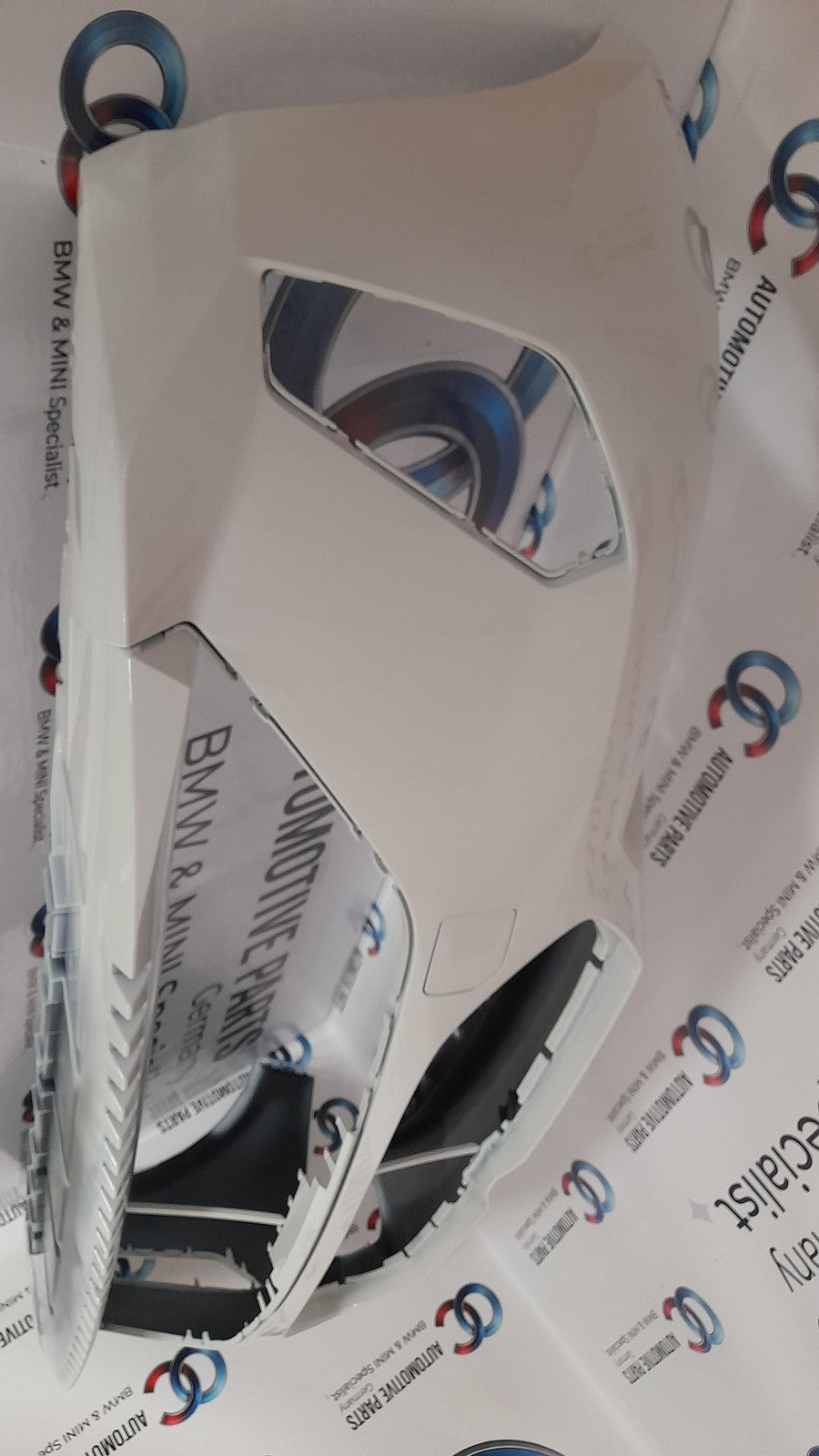 Original BMW 1er F70 Stoßstange vorne 5A35D29 Alpinweiß front bumper