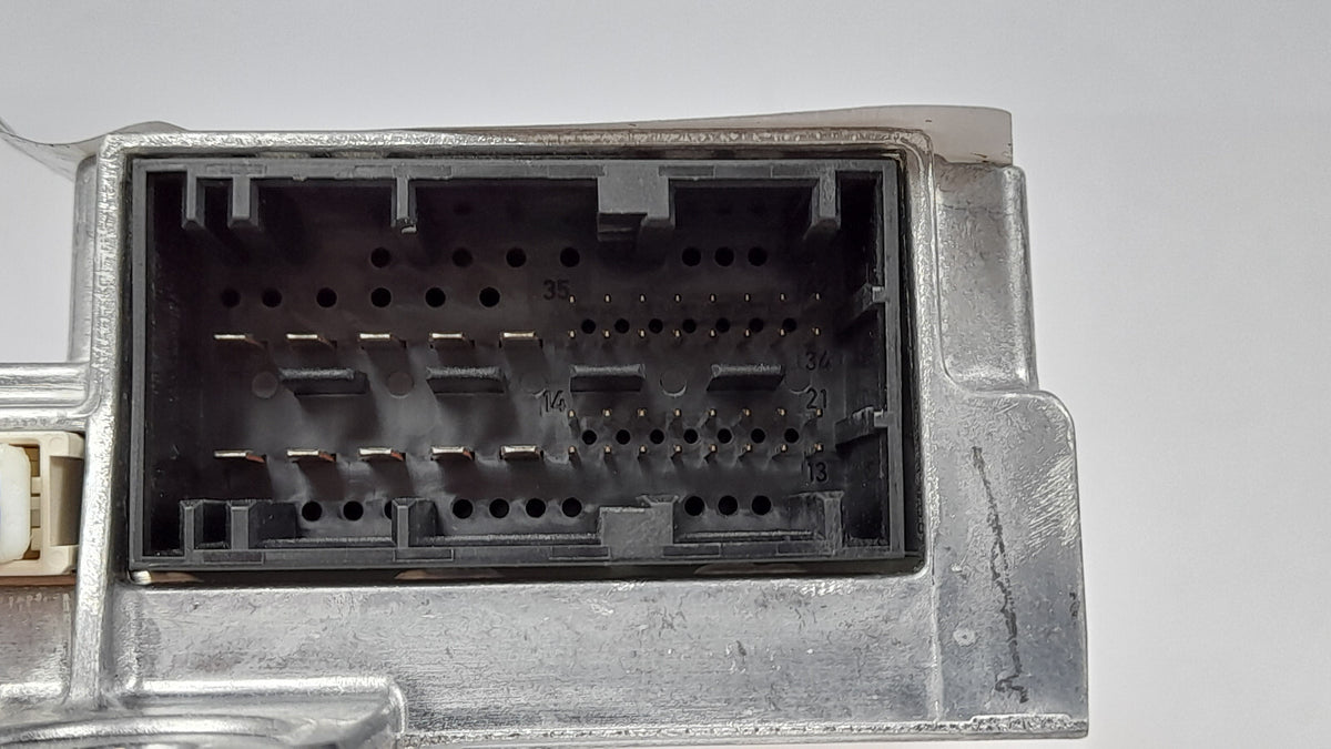 Original BMW X5 G05 RAM BASIS Verstärker Amplifier HiFi HARMAN 5A605A0 01