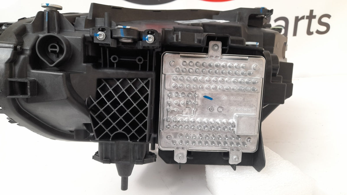 Original BMW 2 Scheinwerfer Voll LED M2 G42 G87 5A3DC86 LHD mit Steuergerät.