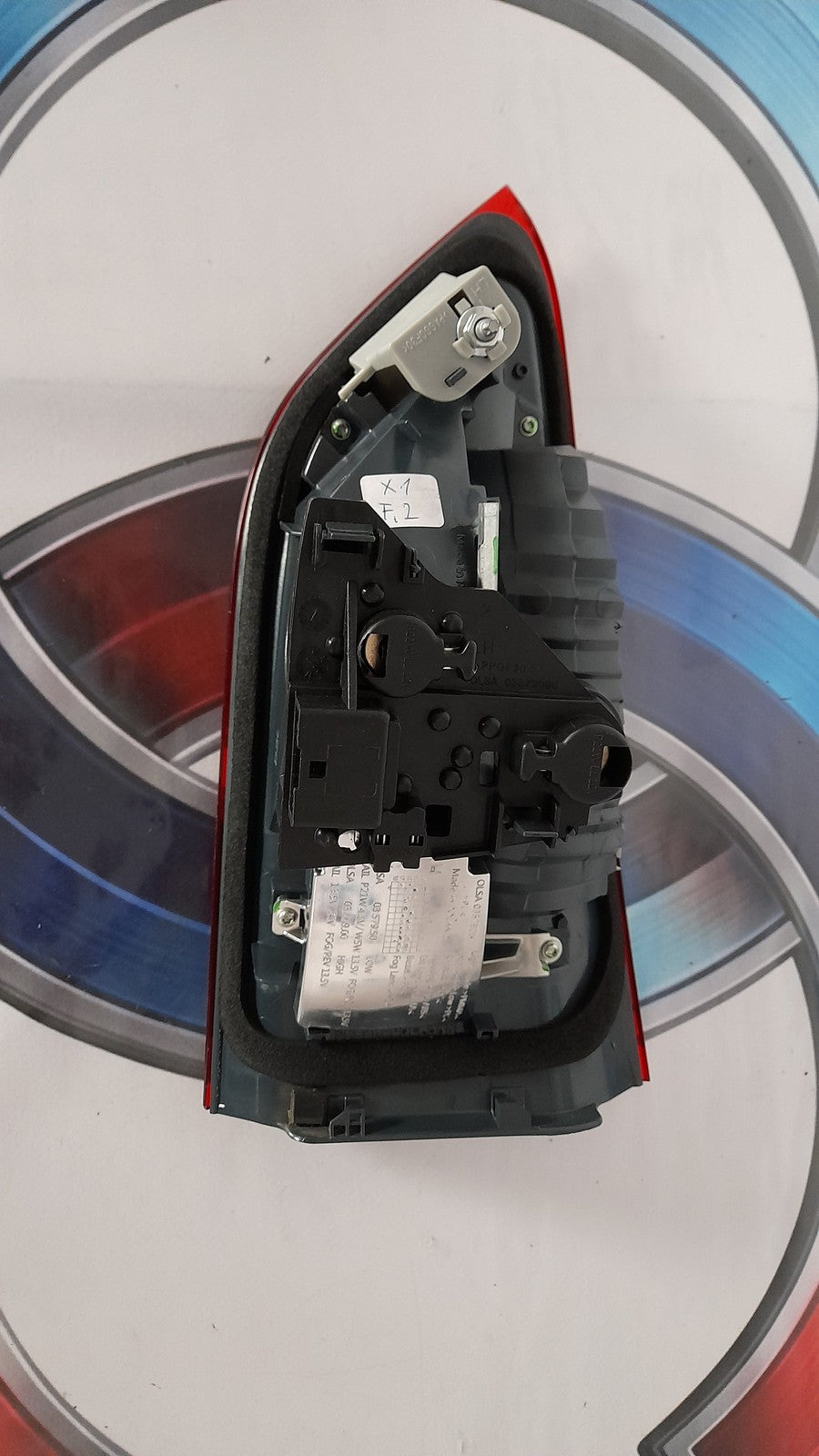 Original BMW X1 F48 63217350695 Heckleuchte links Heckklappe innen