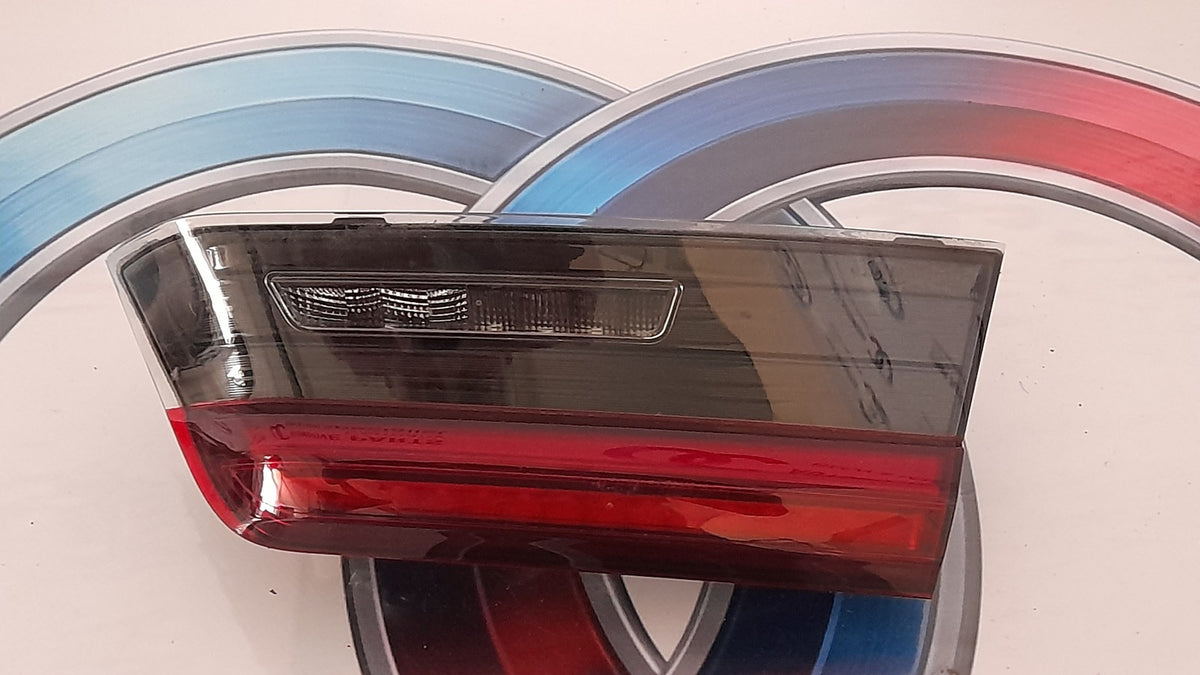 Original BMW 3er G20 G21 G80 G81 Heckleuchte Heckklappe rechts 63215A3BC62 RHD