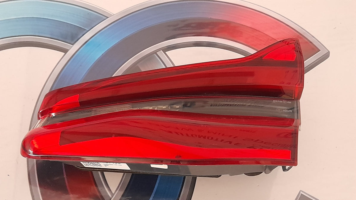 Original BMW 6er Gran Turismo G32 Heckleuchte LED innen rechts 63217376486