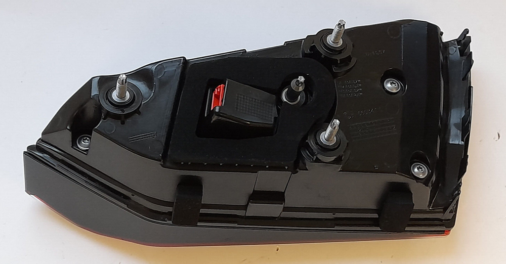 Original Audi A5 S5 F5A Rückleuchte Heckleuchte innen links 8W6945093AA