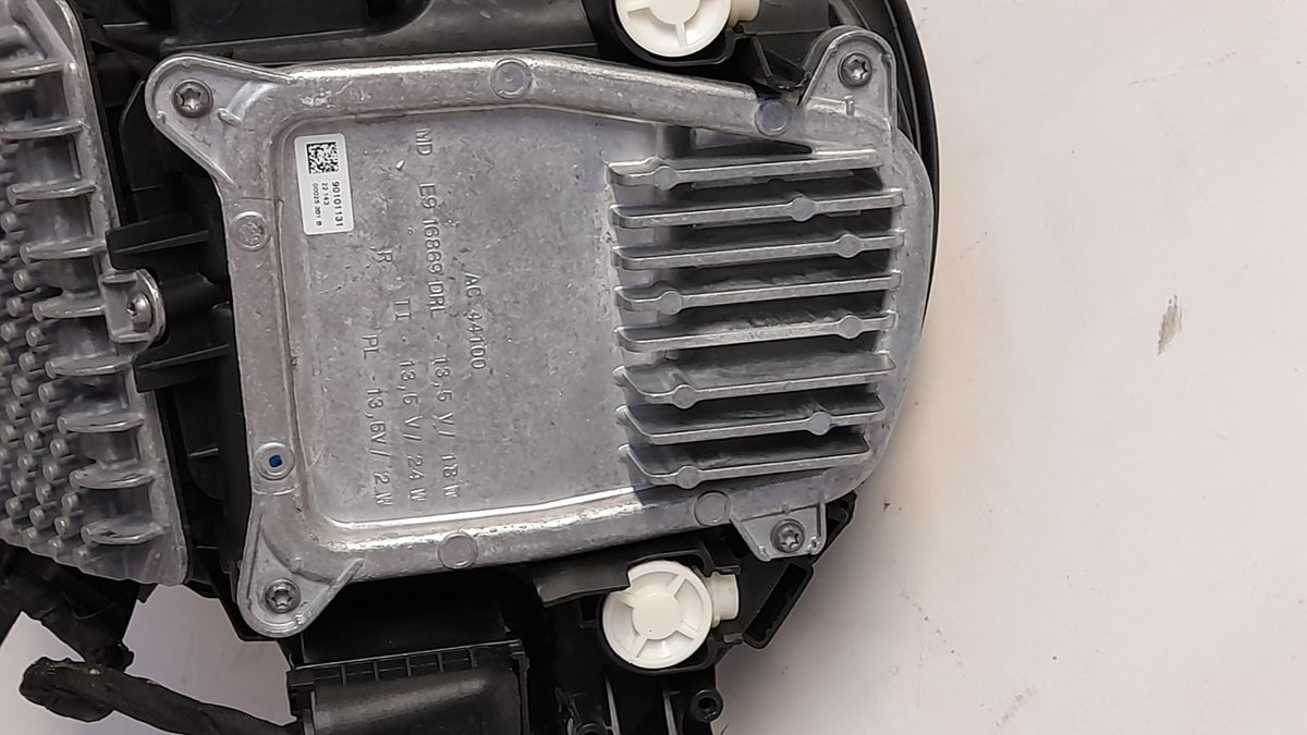 Original MINI F55 F56 F57 Frontscheinwerfer LED Facelift rechts 5A07DB8