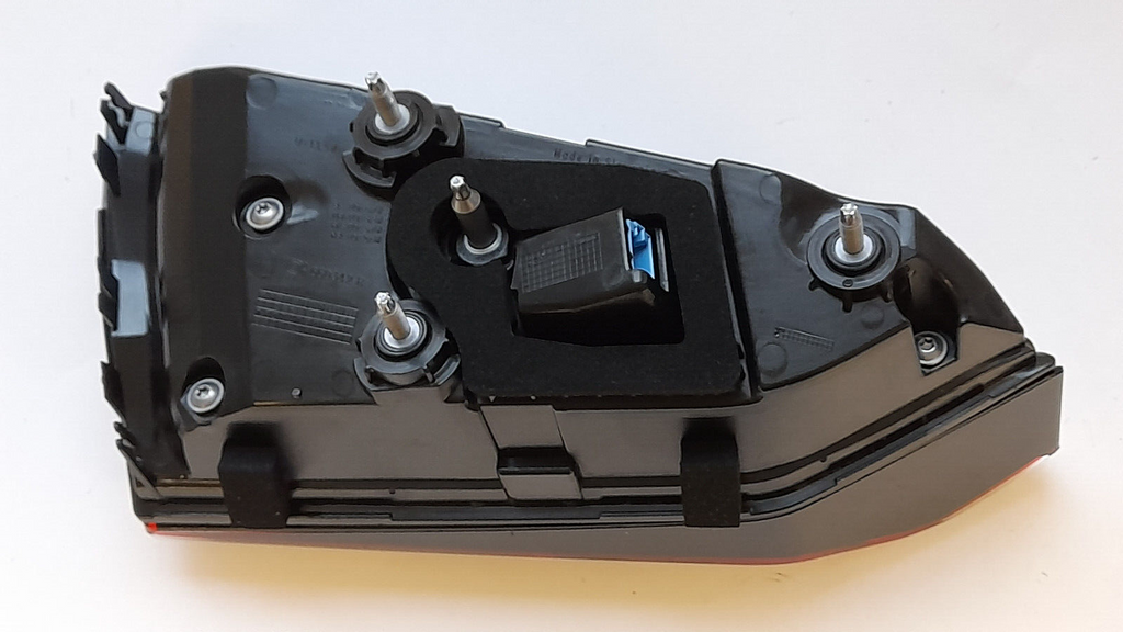 Original Audi A5 S5 F5A Rückleuchte innen rechts 8W6945094AB USA Red Turn Signal