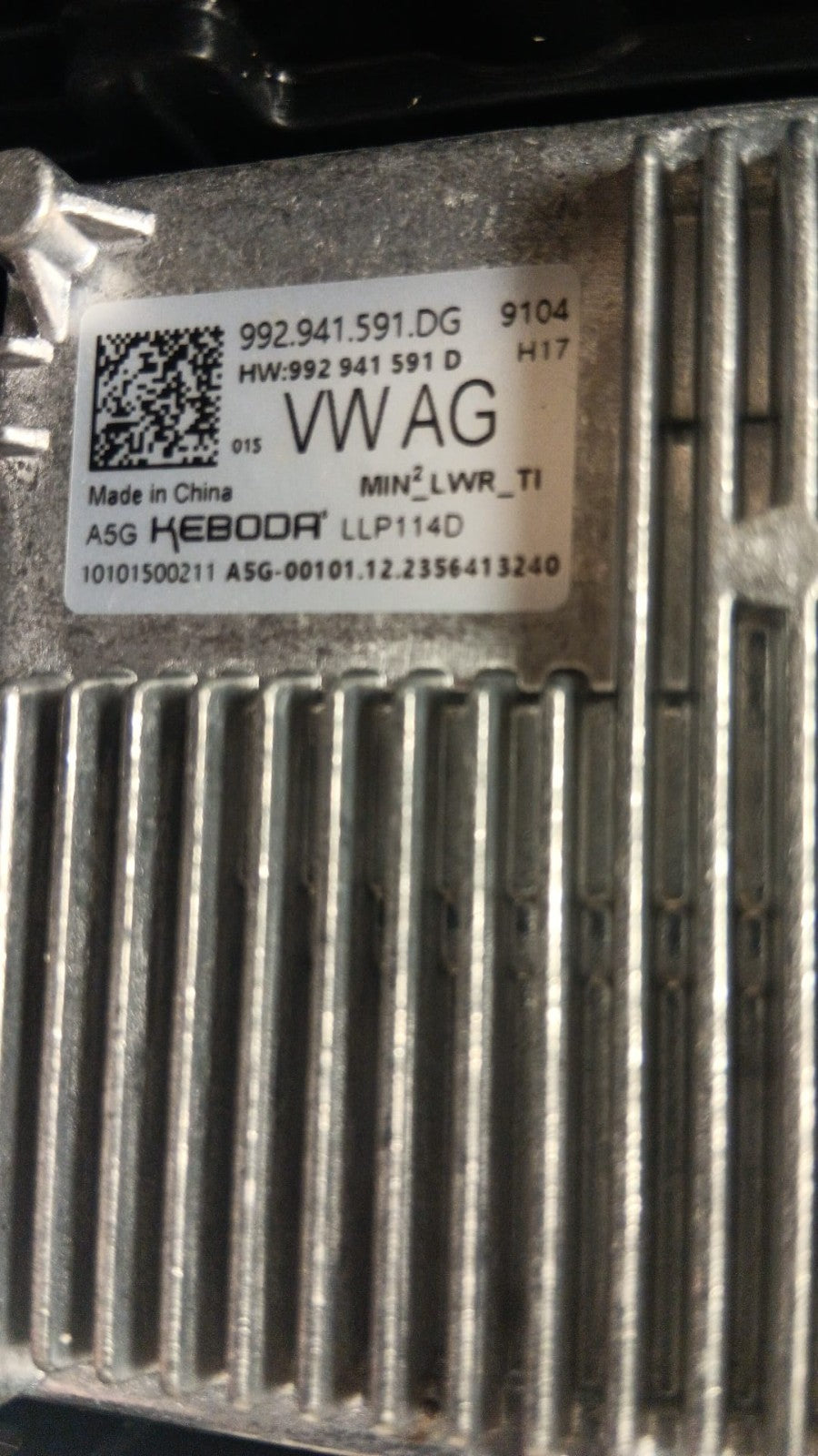 Original VW Passat B9 LED Scheinwerfer links mit Steuergerät 3J1941029