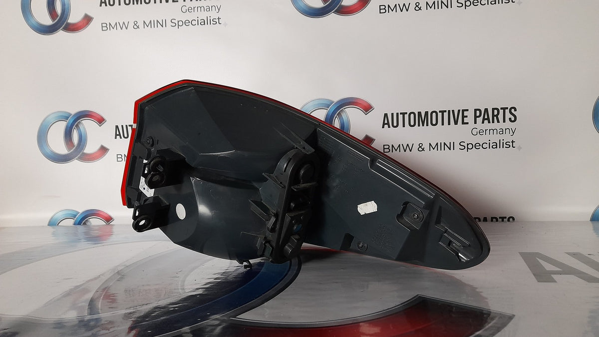 Original BMW X1 F48 Heckleuchte LED links Seitenwand 63217488541
