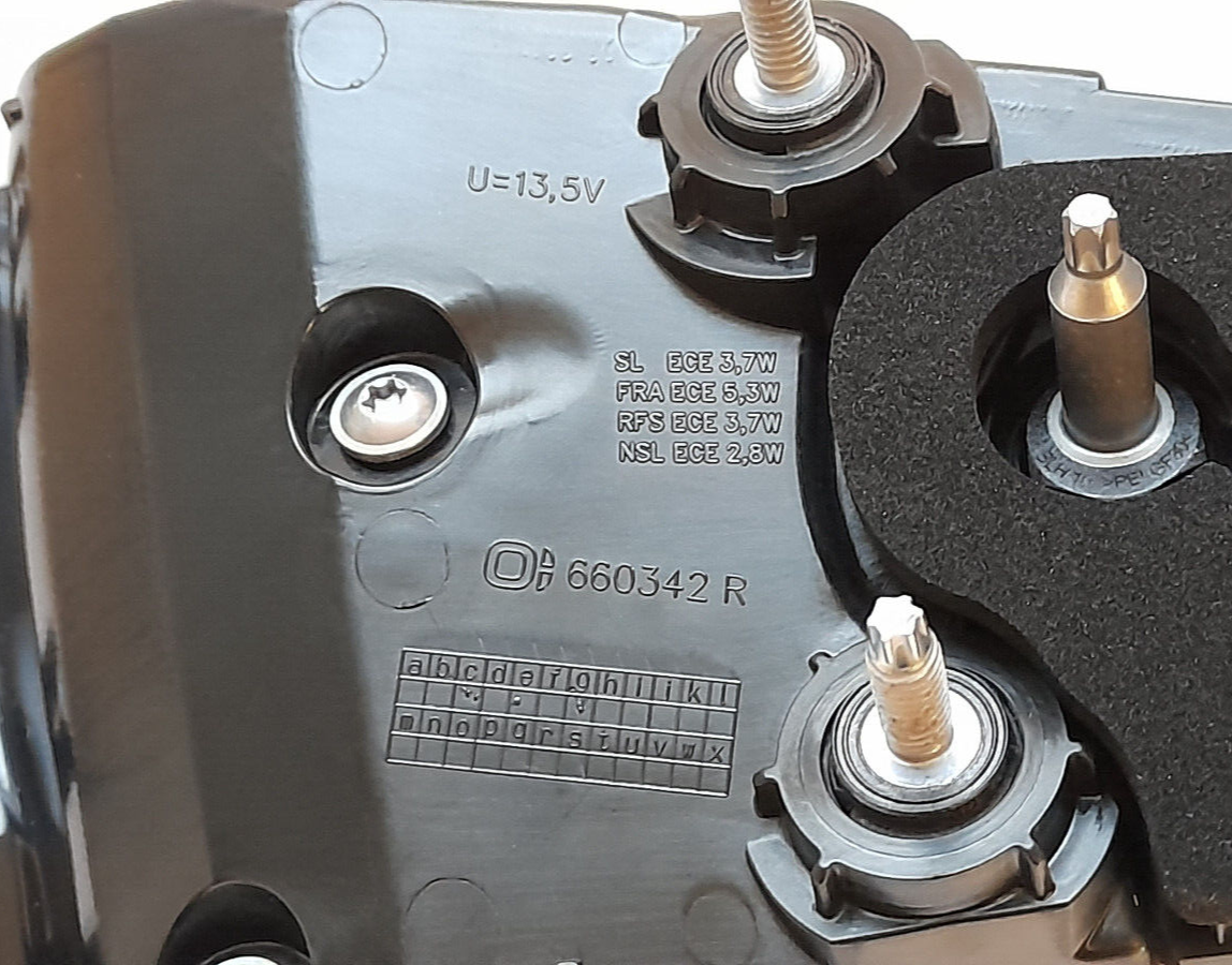 Original Audi A5 S5 F5A Rückleuchte innen rechts 8W6945094AB USA Red Turn Signal