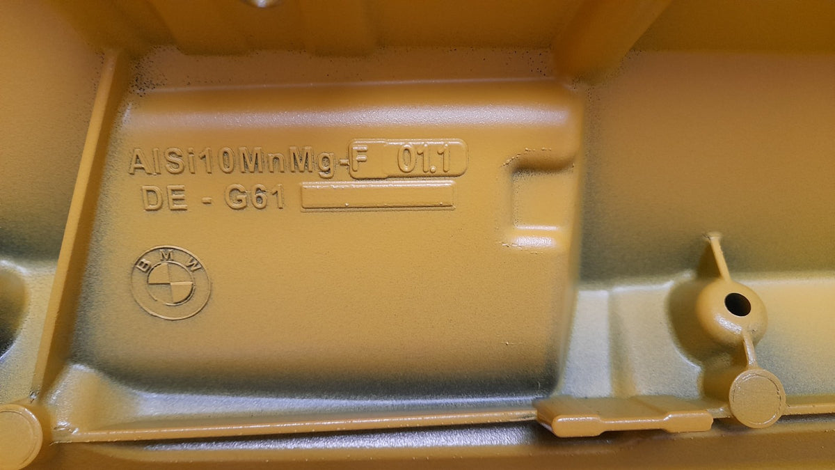 Original BMW G61 5er Heckklappe gelb ohne Spoiler Standardausführung