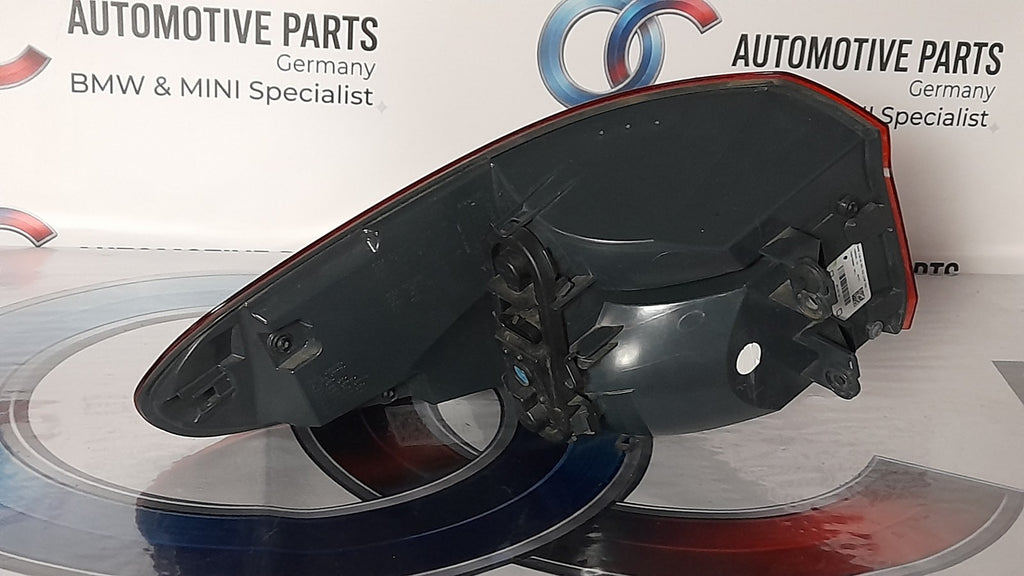 Original BMW X1 F48 Heckleuchte LED rechts Seitenwand 63217488542
