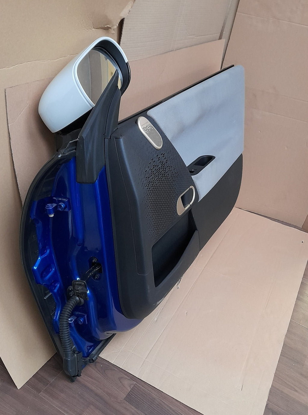 Original MINI Cooper J01 Vordertür rechts 41009650274 Blazing Blue mit Kamera