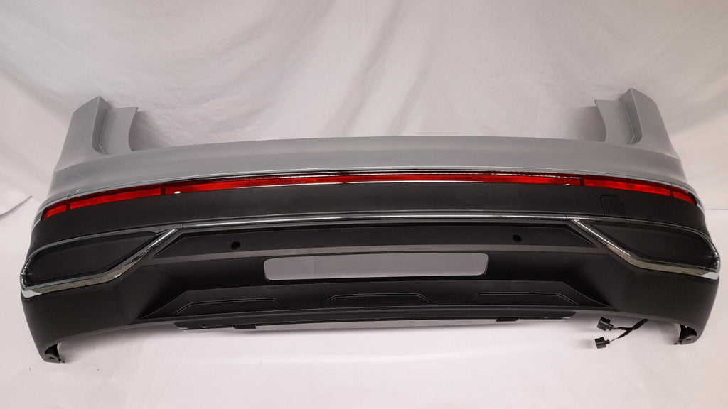 Original VW Tiguan AX1 Facelift Stoßstange Stoßfänger hinten Reflexsilber 6x PDC