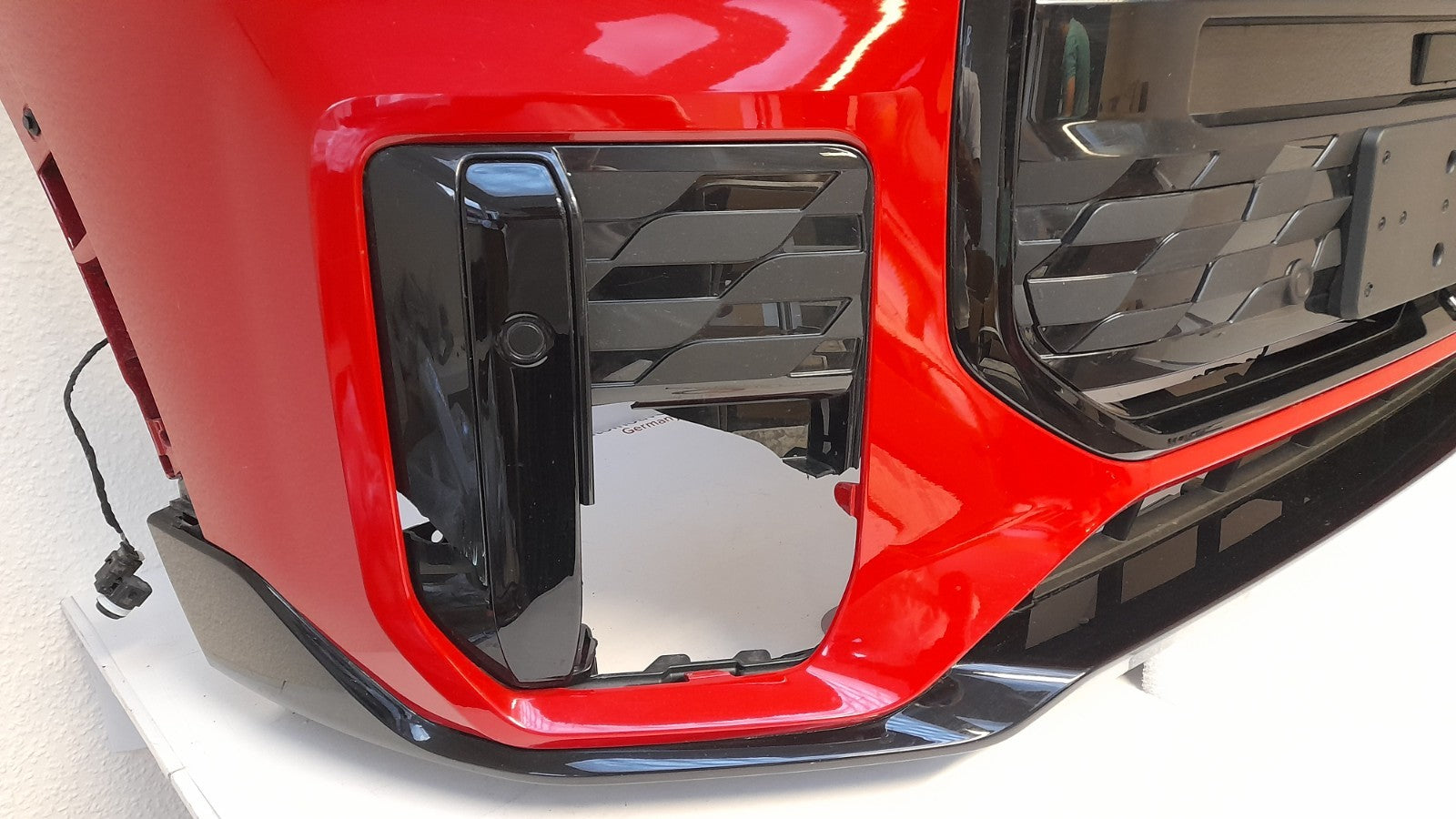 Original Mini Cooper Mini U25 Stoßfänger vorne Stoßstange bumper red PDC