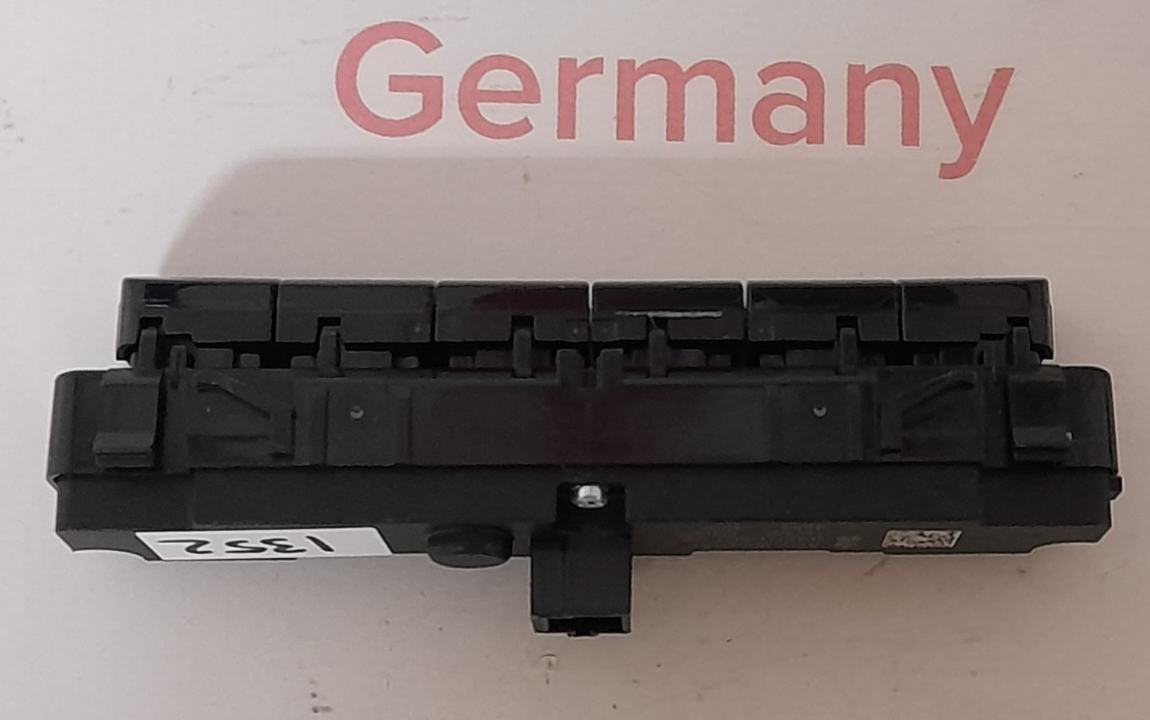 Mercedes Schalter Spurhalteassistent Einparkhilfe Parktronic PDC A2059050551