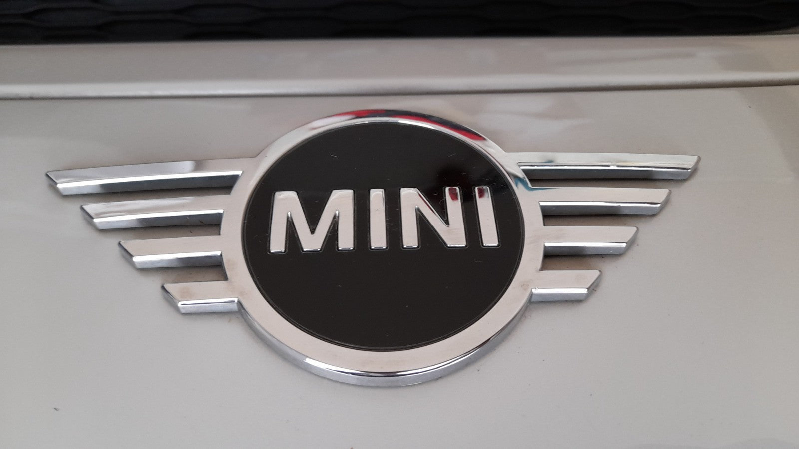 Mini Cooper SE F56 Motorhaube Frontklappe Hood white-silver metallic 8499869 [690]