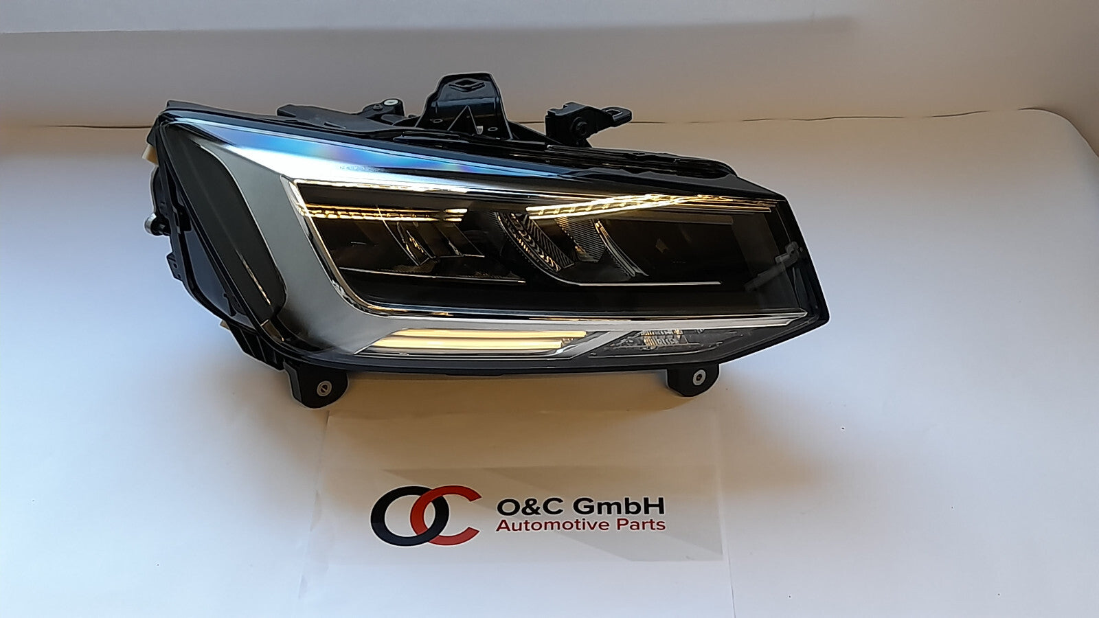 Original Audi Q2 81A LED Scheinwerfer Komplett rechts Headlight right 81A941012