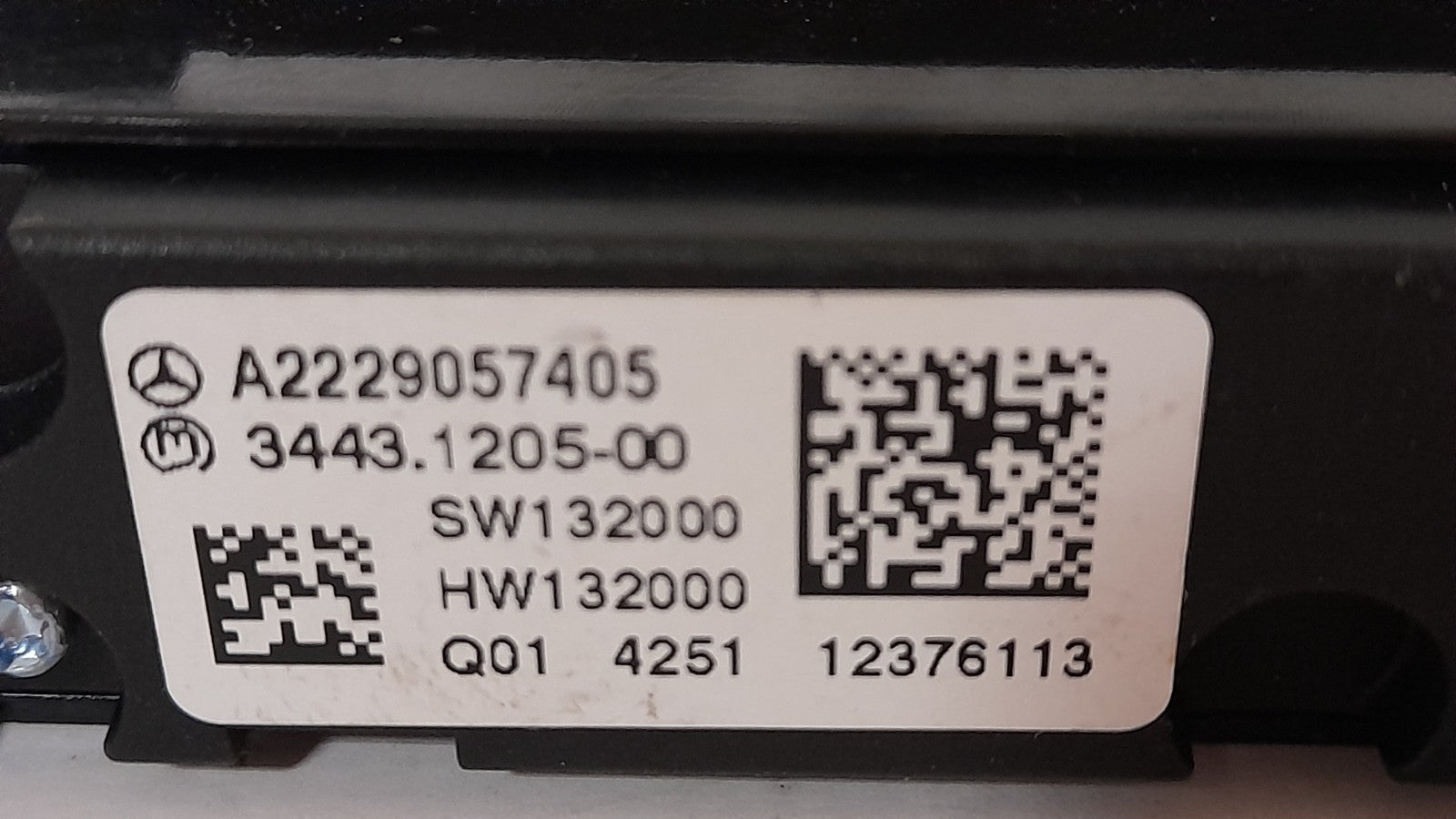 Mercedes Schalter Spurhalteassistent Einparkhilfe Parktronic PDC A2229057405