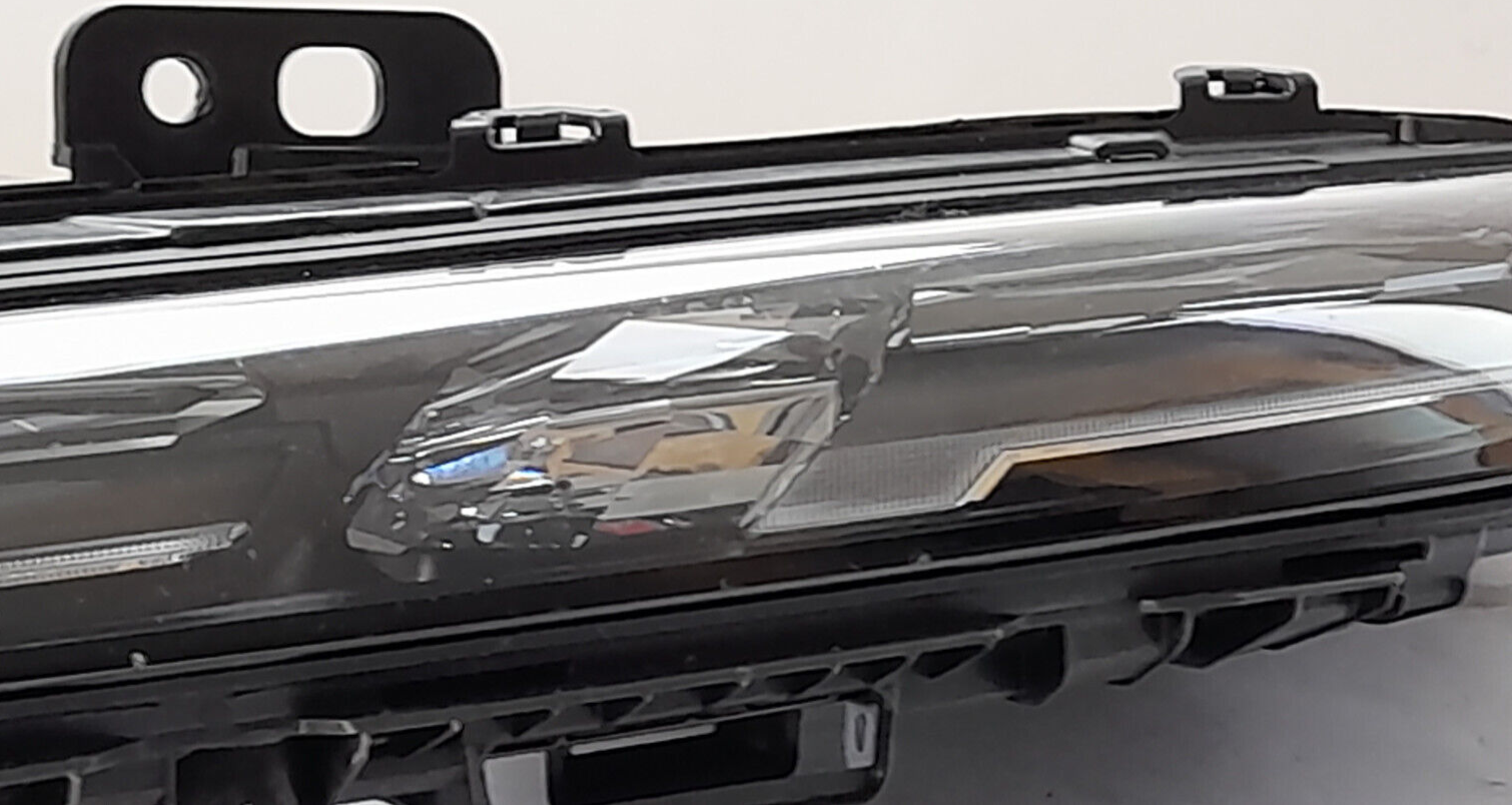 Original BMW 7er G70 Headlight LED Frontscheinwerfer  9879935 Linke Scheinwerfer