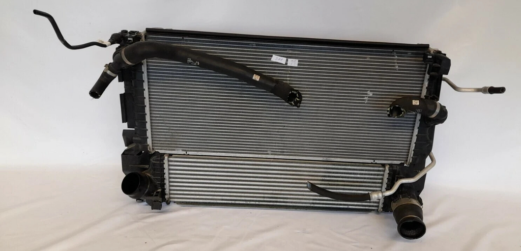 Original BMW F48 Kühler 8586321 Kondensator 9271207 Ladeluftkühler 7617598