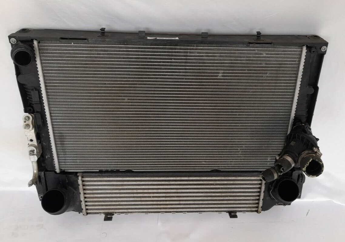 BMW 2er M F23 Ladeluftkühler 7600531 Radiator 7600520 Kondensator 64509335362 [579]