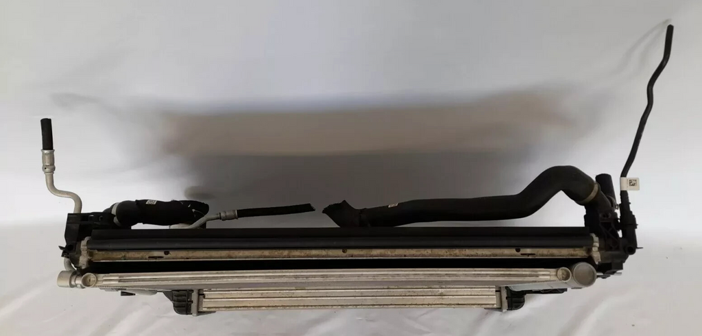 Original BMW F48 Kühler 8586321 Kondensator 9271207 Ladeluftkühler 7617598