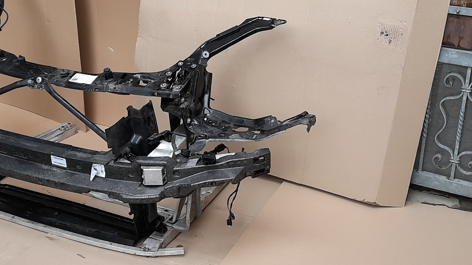 Original BMW Mini Clubman F54 Vorderwand Träger  vorne front panel frontträger