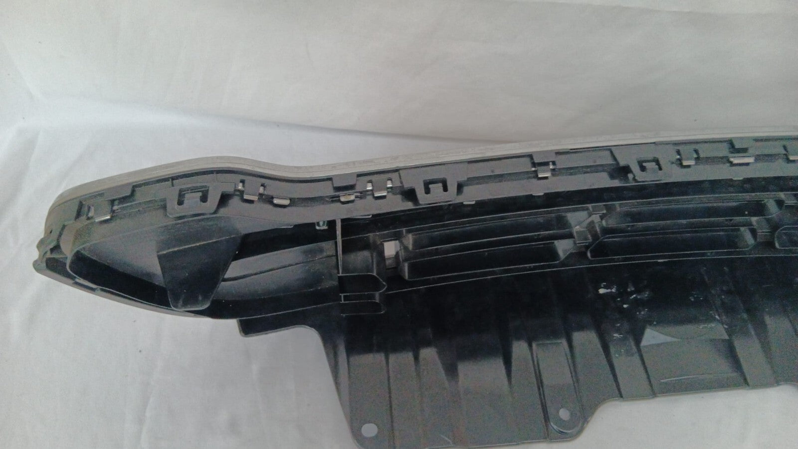 MINI Cooper Countryman R60 Vorne Stoßstange Obere Kühlergrill 9812759