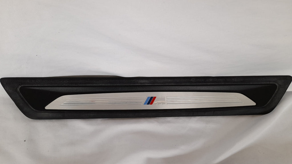 BMW 1er  2er 3er 4er X1 F48 M Einstiegsleisten M Blende vorne 8051037